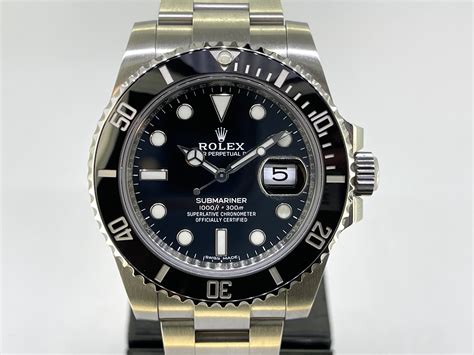 how to tell a ceramic rolex submariner from regular